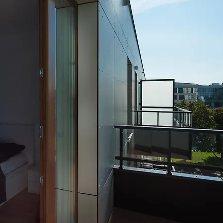 Golden - Bright And Modern -premium Building In Top Location- Solidarnosci * 바르샤바