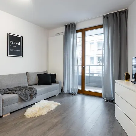 Golden - Bright And Modern -premium Building In Top Location- Solidarnosci